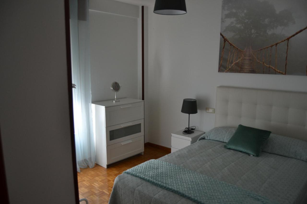 Inmoinsuas Train Station Apartment Sarria Exterior photo